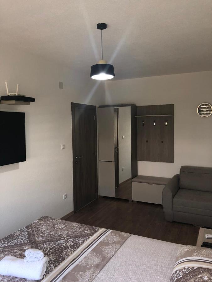 Appartamento Renta stan- aprtman odmor Podgorica Esterno foto